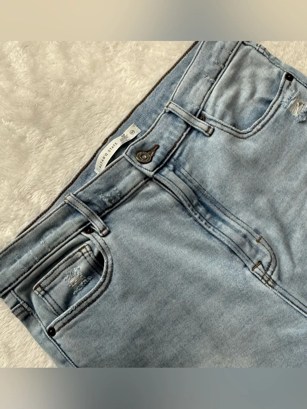 Altar'd State Hidden LA Baggy Wide Leg Jeans - Light Wash - Picture 2 of 12